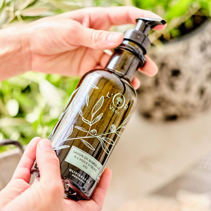 Flydende Savon de Marseille i glasflaske fra Oliviers & Co
