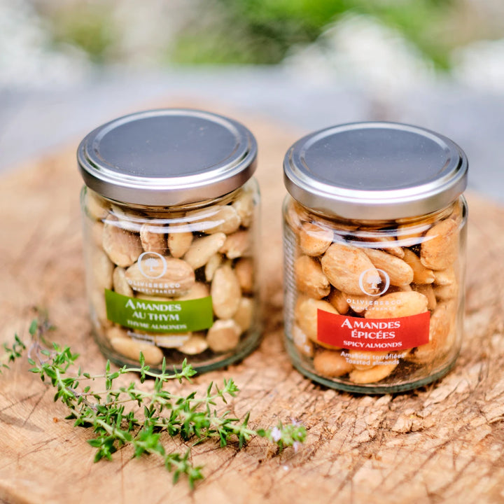 Mandler med timian og paprika og cayenne, Oliviers & Co