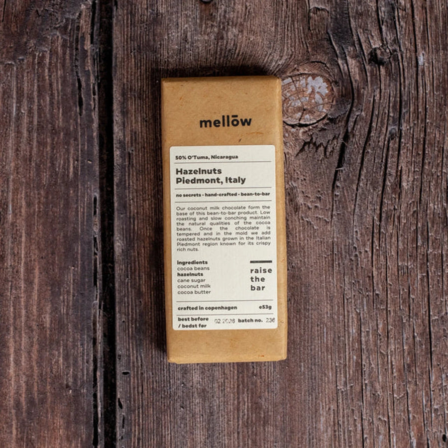 Økologisk Mellow Hazelnut Piedmont, Italy chokoladebar med hasselnødder, Oliviers & Co