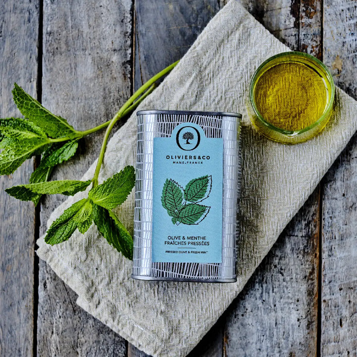 Olivenolie med mynte fra Oliviers & Co