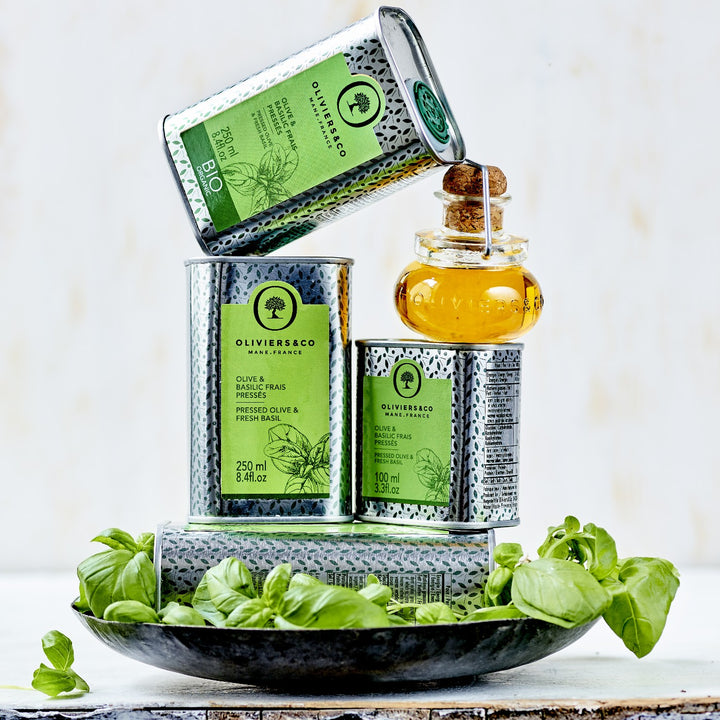 Italiensk olivenolie med basilikum fra Oliviers & Co