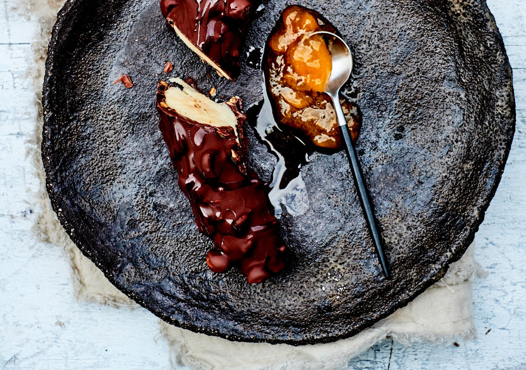 Chokoladeglaserede bananis med olivenolie | Opskrift | O&CO