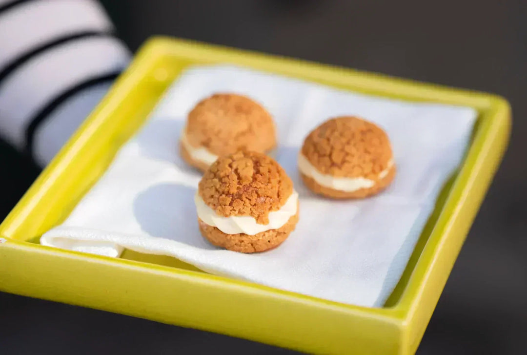 choux au craquelin, krakelerede vandbakkelser med pistaciecreme og citronolie, Laras opskrift, Oliviers & Co