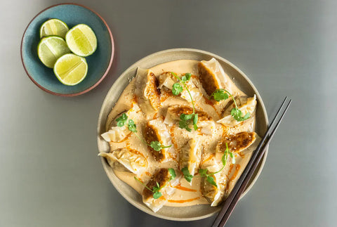 Vegetariske dumplings med soya med sort hvidløg og mangoeddike, opakrift fra Amaliesigrid X Oliviers & Co