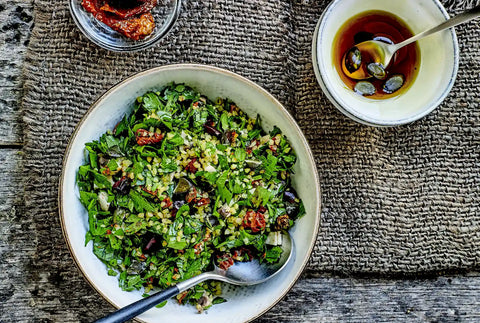 Opskrift på tabouleh med svampe og soltørrede tomater fra Oliviers & Co
