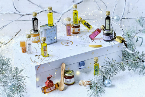 Årets julekalender med 24 gourmet gaver, 2026, Oliviers & Co