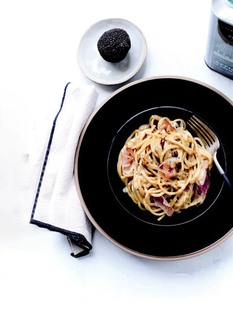 Spaghettoni med speck og parmesan-trøffelsauce