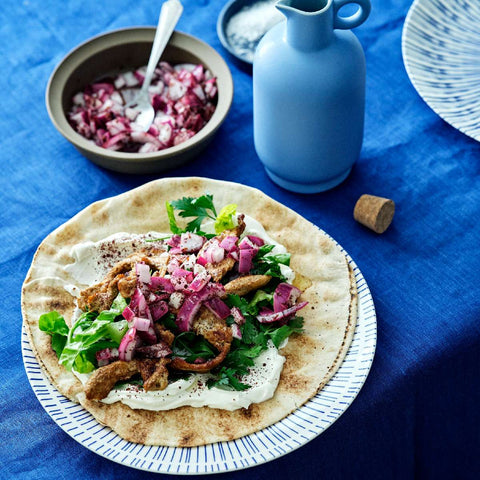 Opskrift Alanya Wrap af Louisa Lorang, Hverdagsbazar, fotocredit Rikke Westesen, kogebog, Oliviers & Co