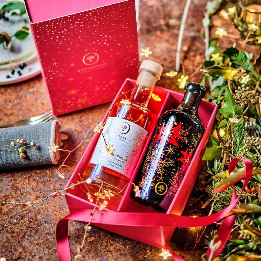 Gaveæske med juleolivenolie og champagne eddike fra Oliviers & Co