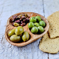 Nocellara del Belice, græske oliven i olie og krydderier og Bella di Spagna oliven fra Oliviers & Co