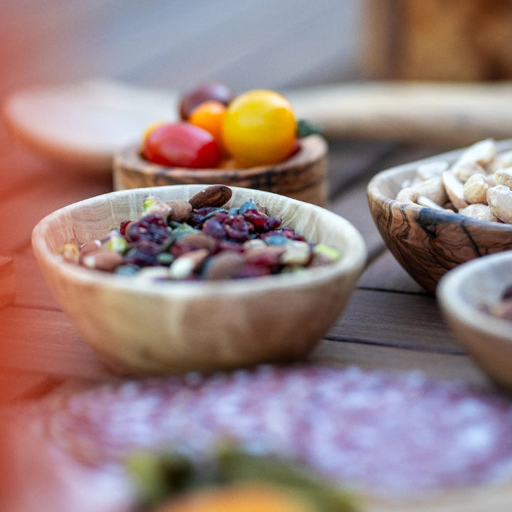 Skål i håndlavet oliventræ, Oliviers & Co