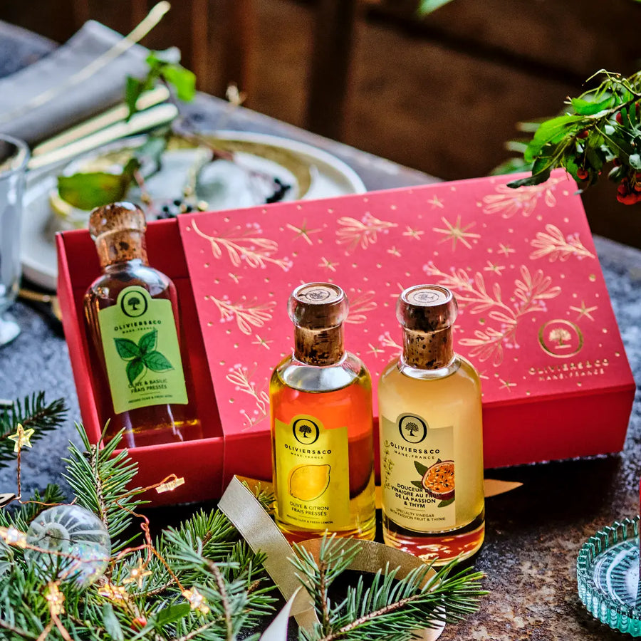 Gaveæske trio citronolie, basilikumolie og passionsfrugt eddike fra Oliviers & Co