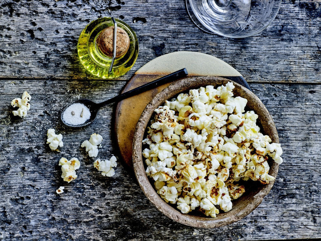 O&CO trøffelpopcorn med hvid trøffelolie og trøffelsalt fra Italien