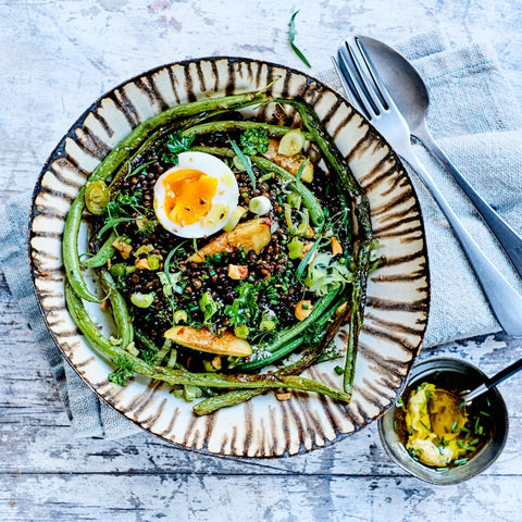Opskrift på salat med Belugalinser og bønner, O&CO opskrift