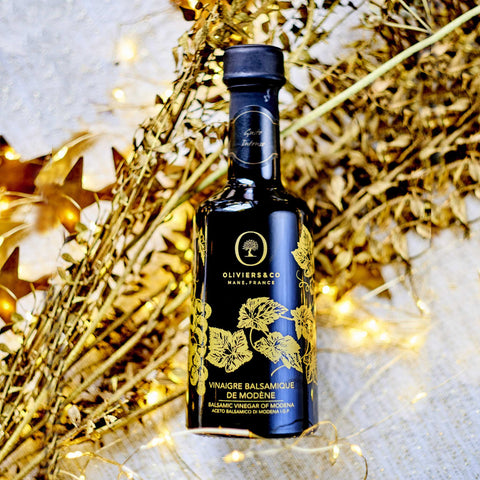 Balsamico Gusto Intenso fra Modena (IPG) i smuk silketrykt flaske fra Oliviers & Co