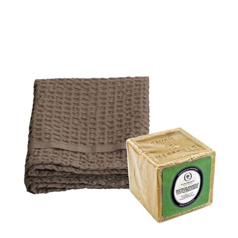 Savon de Marseille sæbe med olivenolie og Big Waffle Towel Clay, gavesæt fra Oliviers & Co
